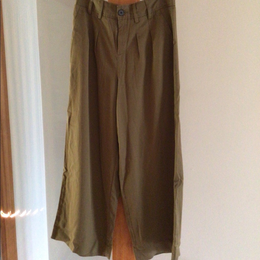 Banana republic culottes, size 6, NEW
